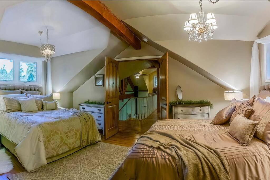 Вилла European Style Straw Bale Retreat Ашленд Экстерьер фото